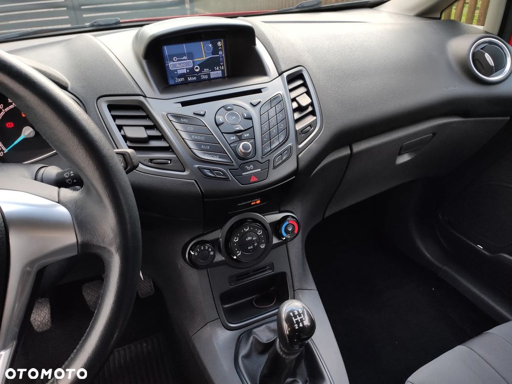 Ford Fiesta 1.25 Trend - 19