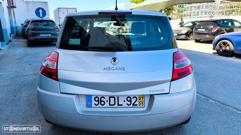 Renault Mégane 2.0 dCi SE Exclusive - 16