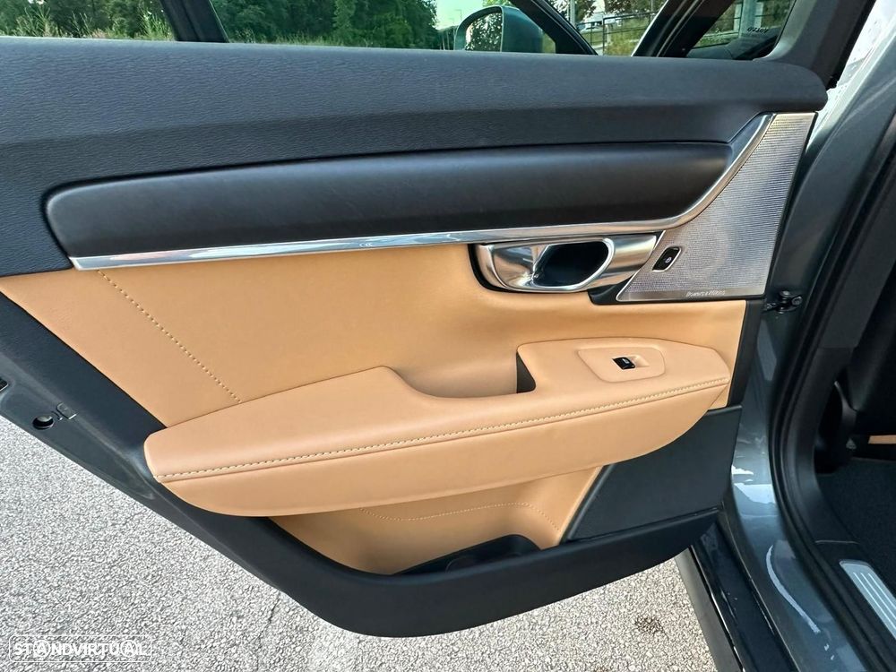 Volvo V90 D4 AWD Geartronic Momentum - 8