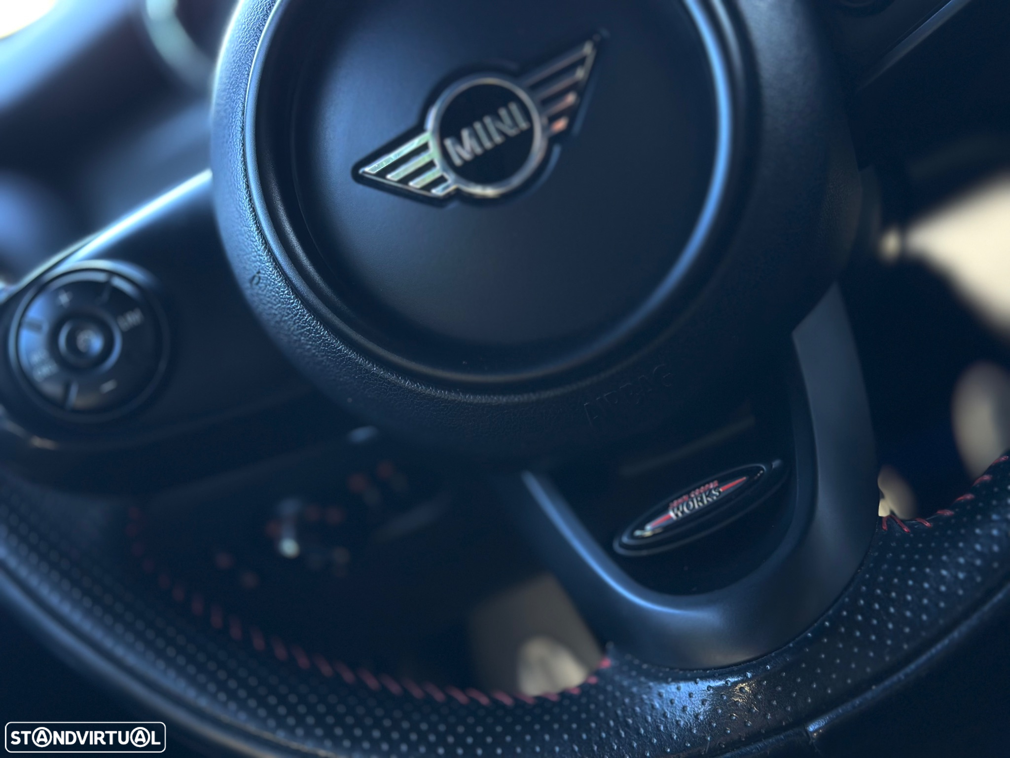 MINI 5 Portas Cooper D - 22