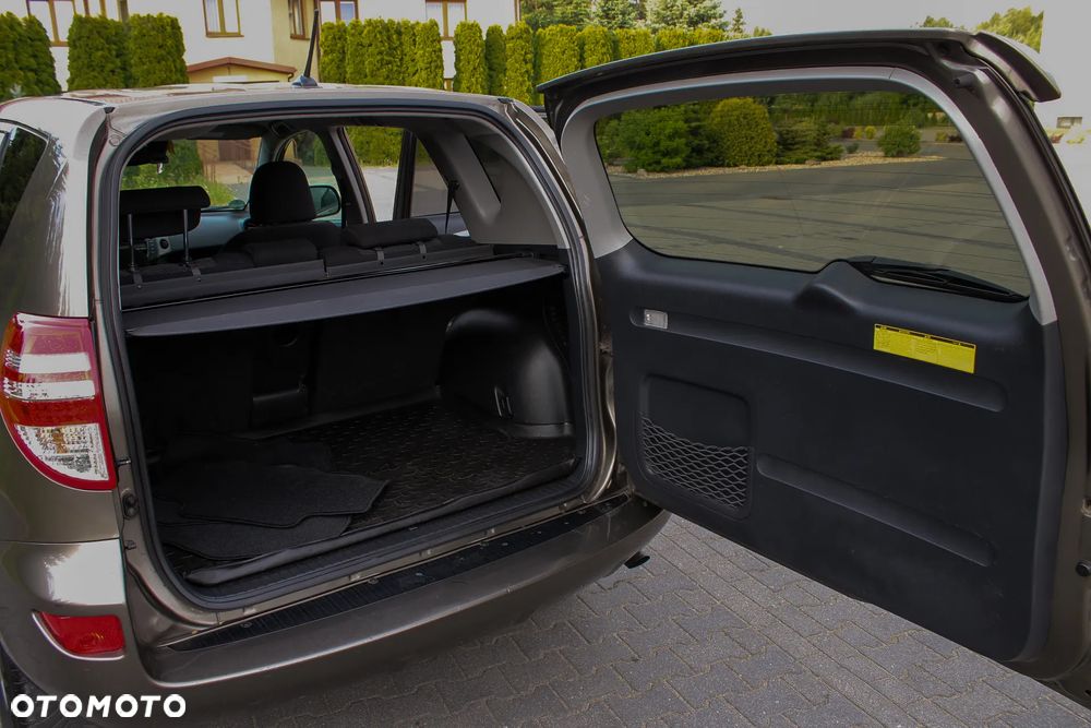 Toyota RAV4 2.0 4x2 Sol - 38