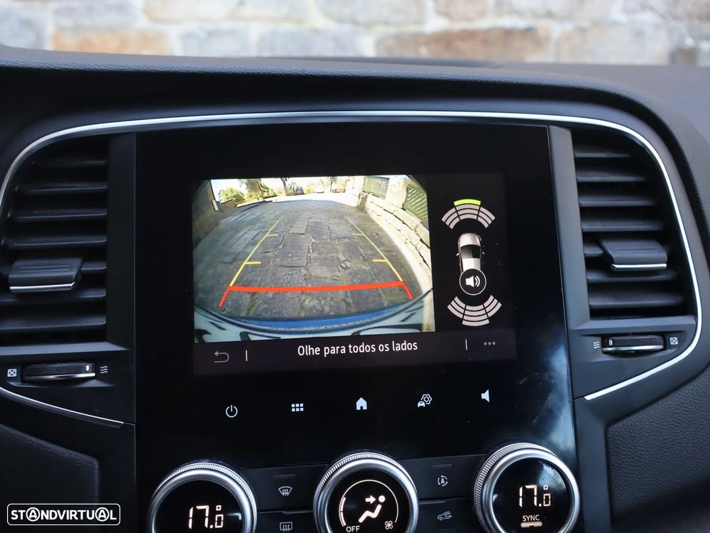 Renault Mégane Sport Tourer 1.6 E-Tech Plug-In Hybrid Equilibre - 23
