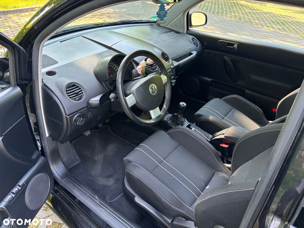 Volkswagen New Beetle 1.6 Freestyle - 12