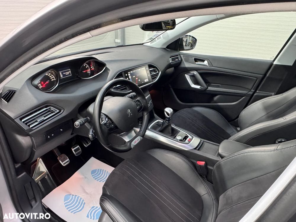 Peugeot 308 PureTech 130 Stop & Start GT-Line Edition - 9