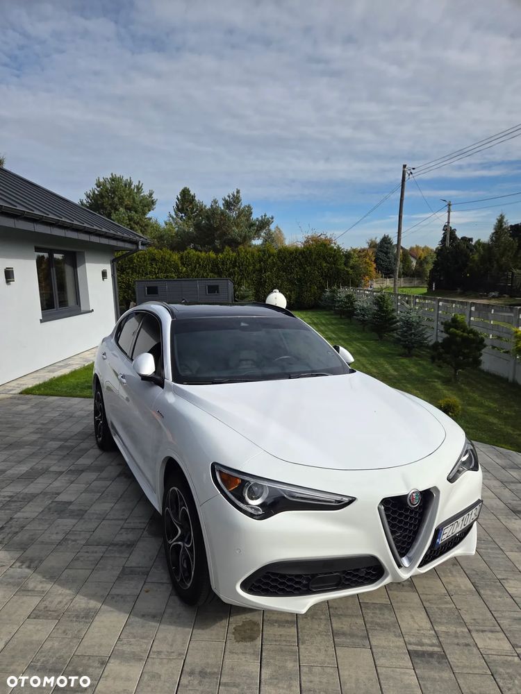 Alfa Romeo Stelvio 2.0 Turbo Veloce TI Q4 - 5