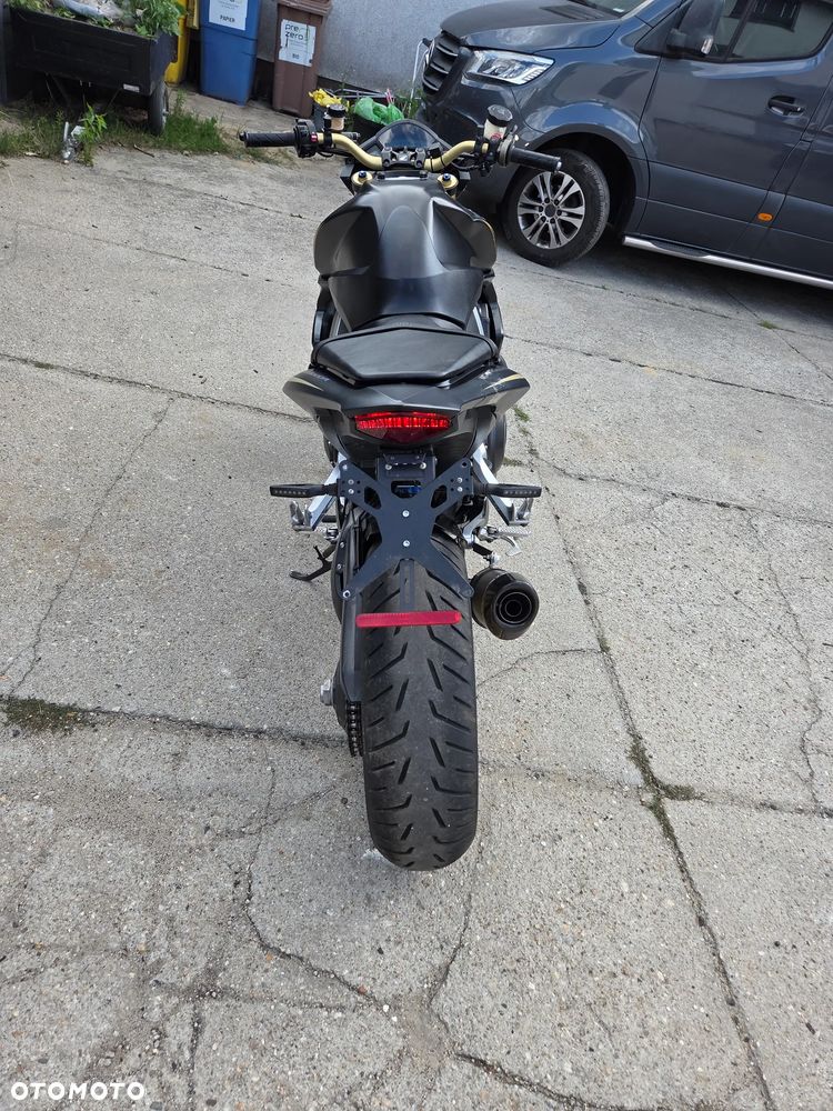 Honda CB - 6