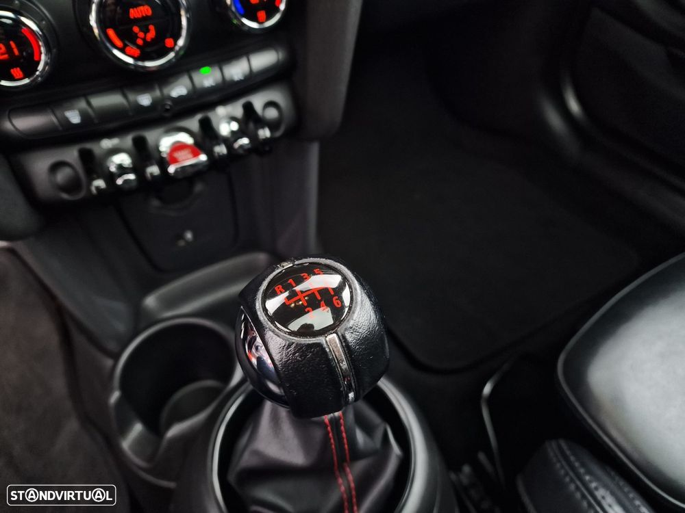MINI 3 Portas Cooper Sport Edition - 25