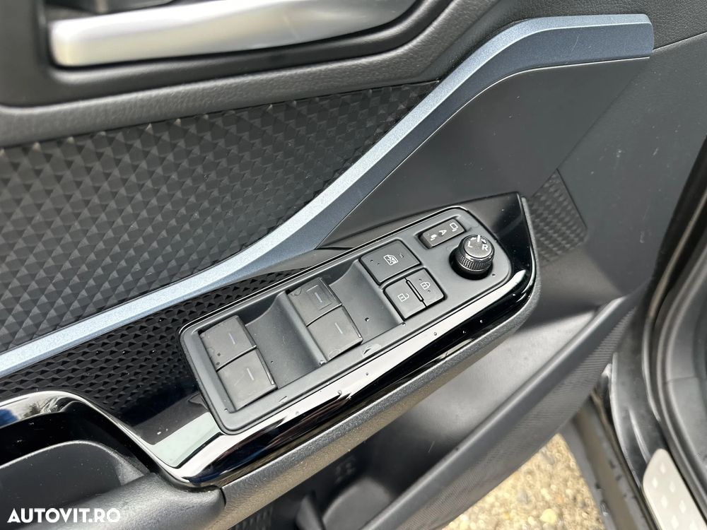 Toyota C-HR - 14