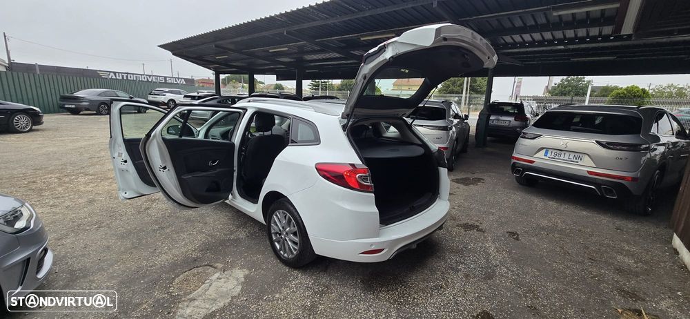 Renault Mégane Sport Tourer 1.5 dCi Dynamique S SS - 23