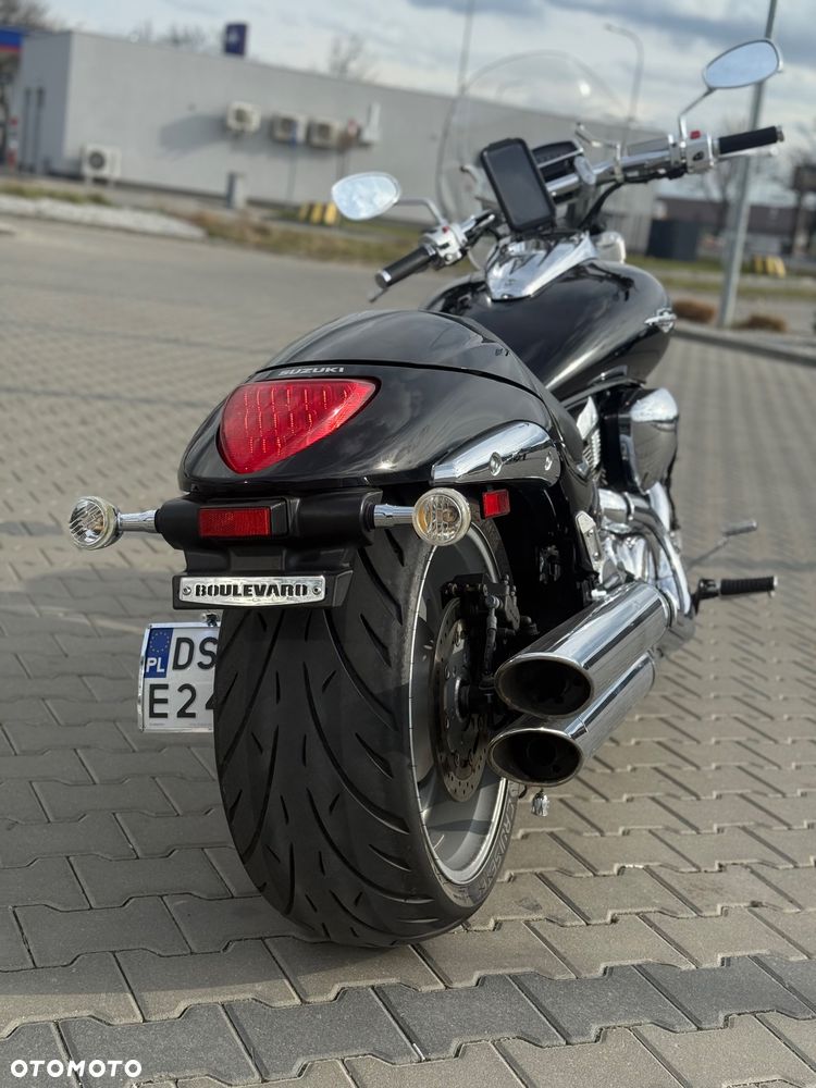 Suzuki Boulevard - 4