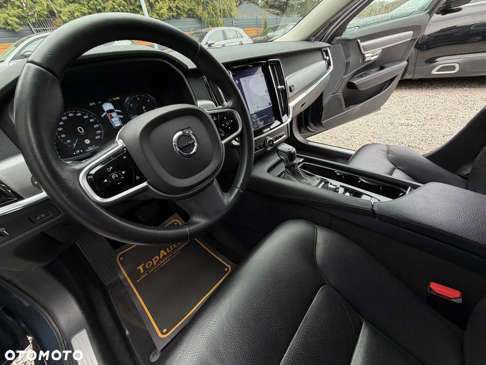 Volvo V90 D4 Geartronic Momentum Pro - 20