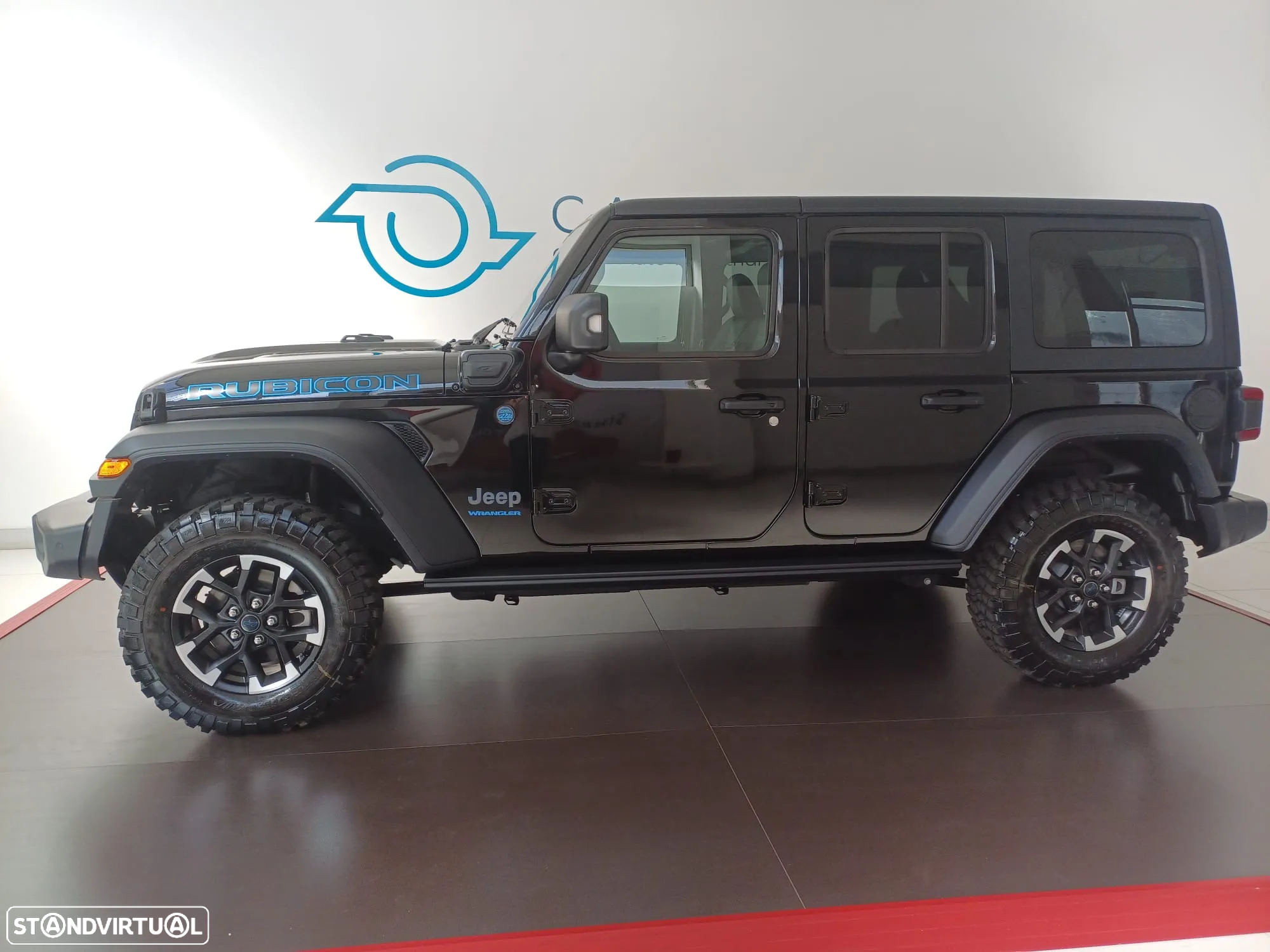 Jeep Wrangler - 2