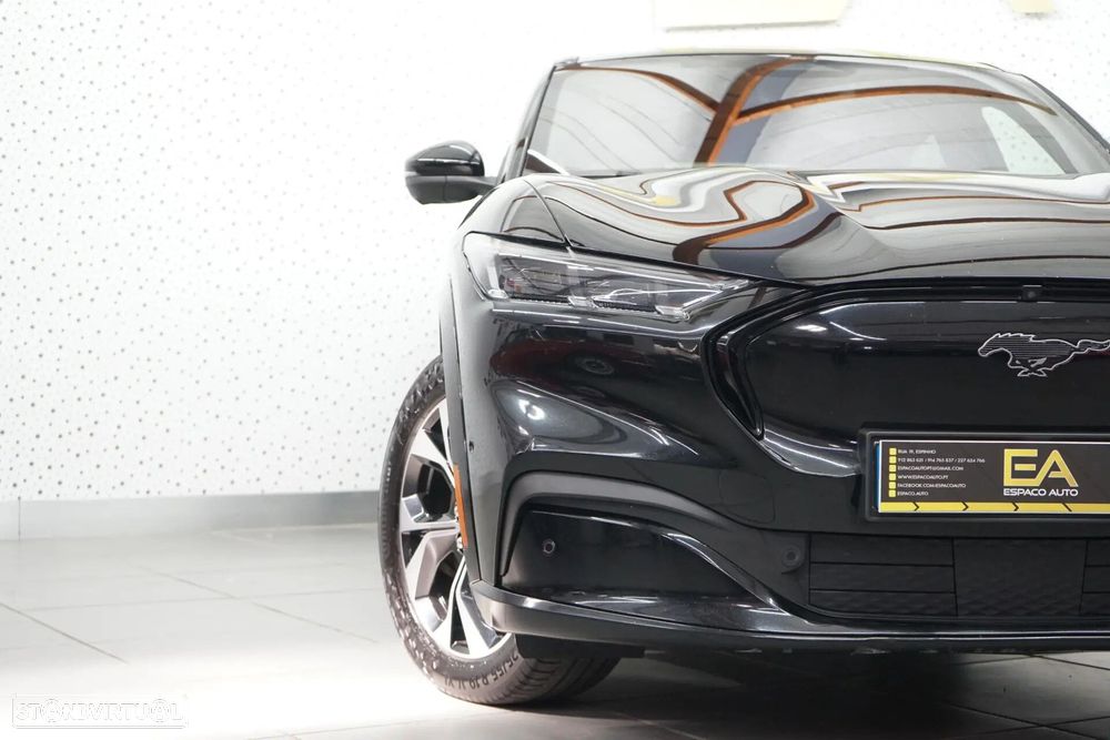Ford Mustang Mach-E - 46
