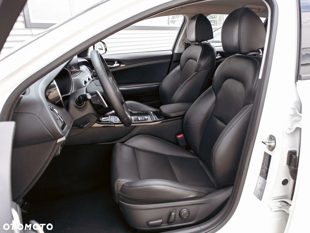Kia Stinger 2.0 T-GDI GT Line - 12