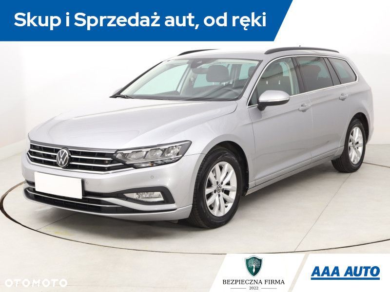 Volkswagen Passat Variant - 3