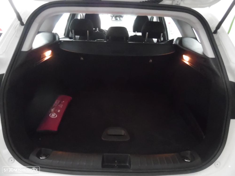 Fiat Tipo Station Wagon 1.0 GSE T3 City Life - 26