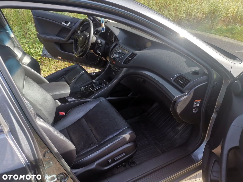 Honda Accord 2.0 Executive Navi - 8