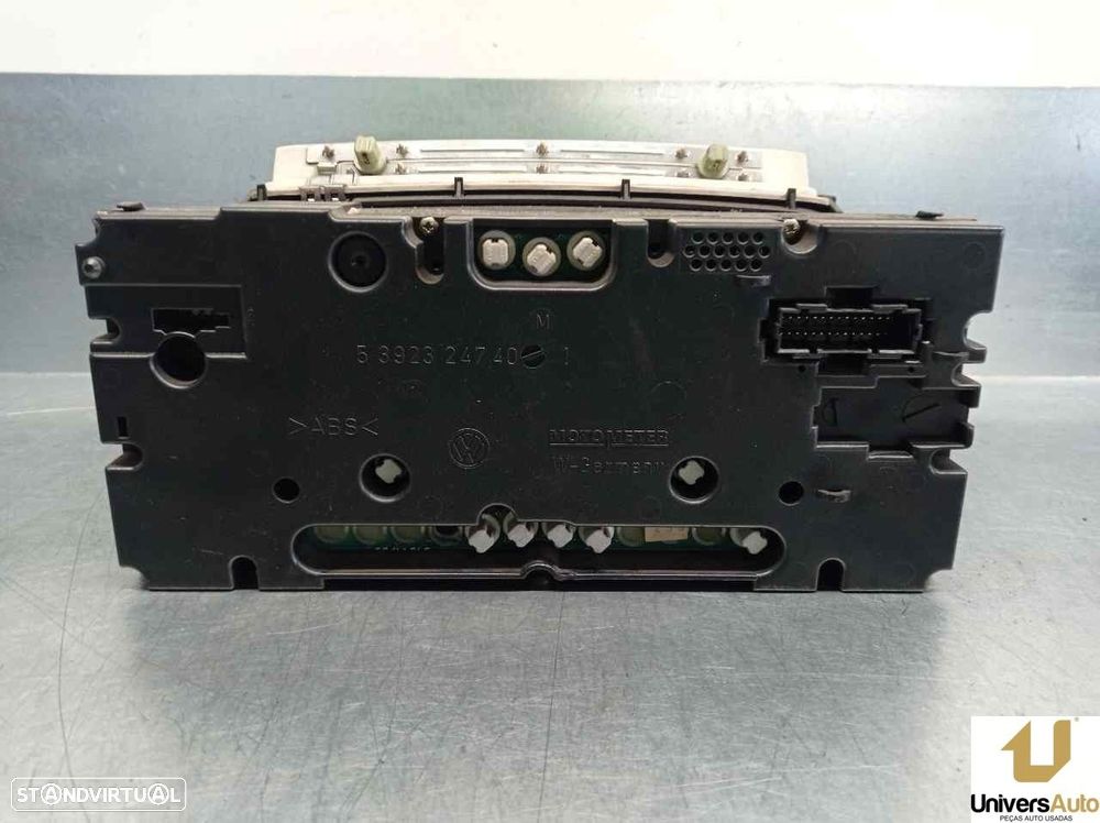 QUADRANTE VOLKSWAGEN GOLF III 1992 -6160553020 - 3