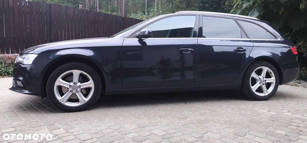 Audi A4 - 4