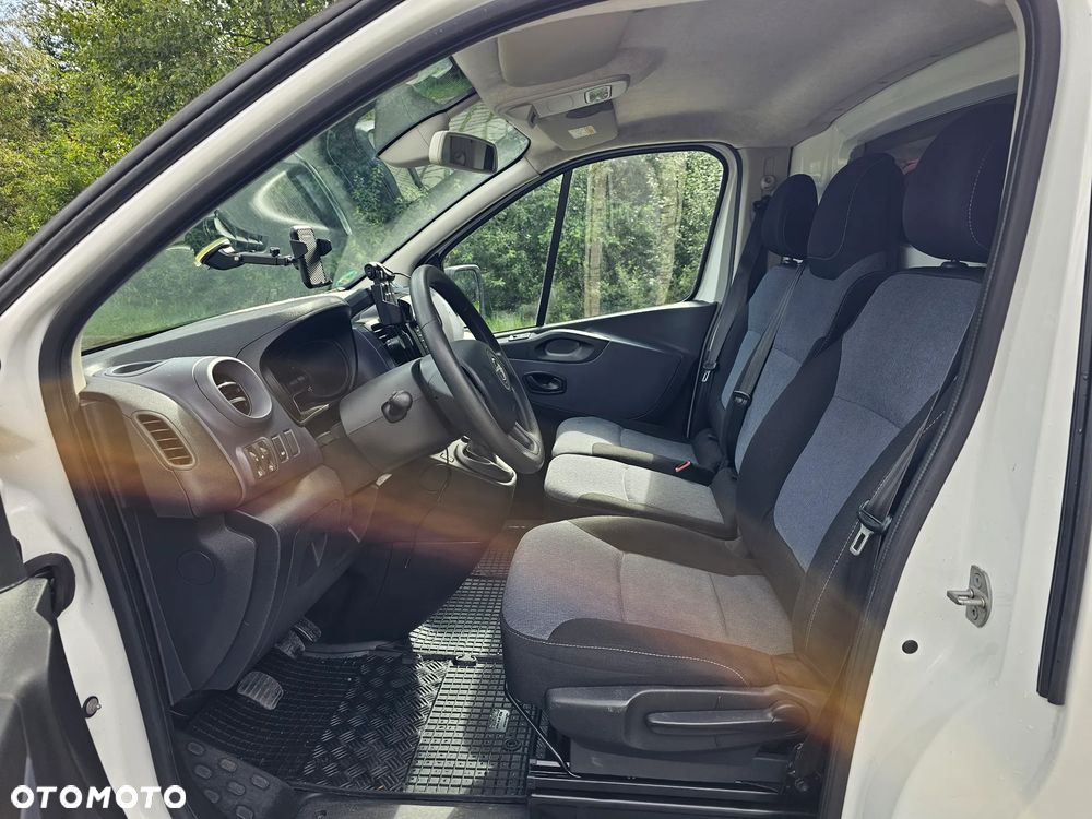 Opel VIVARO L2H2 - 10