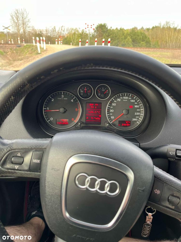 Audi A3 Sportback 2.0 TDI Ambiente - 9