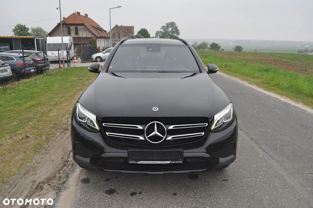 Mercedes-Benz GLC - 9