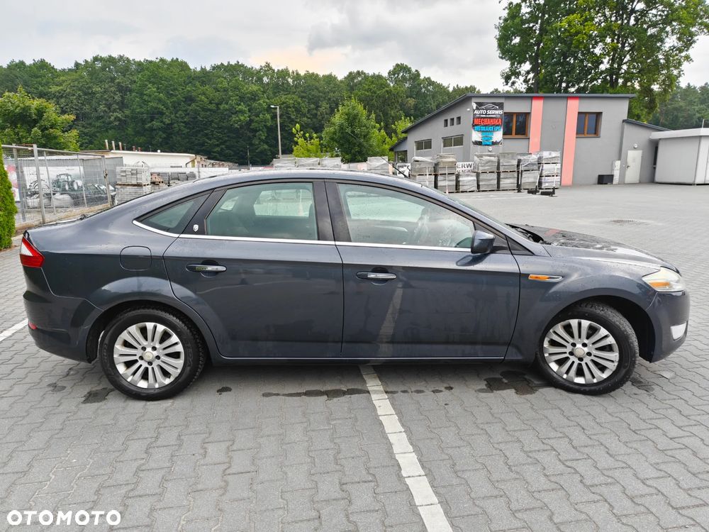 Ford Mondeo 2.0 TDCi Ghia - 4