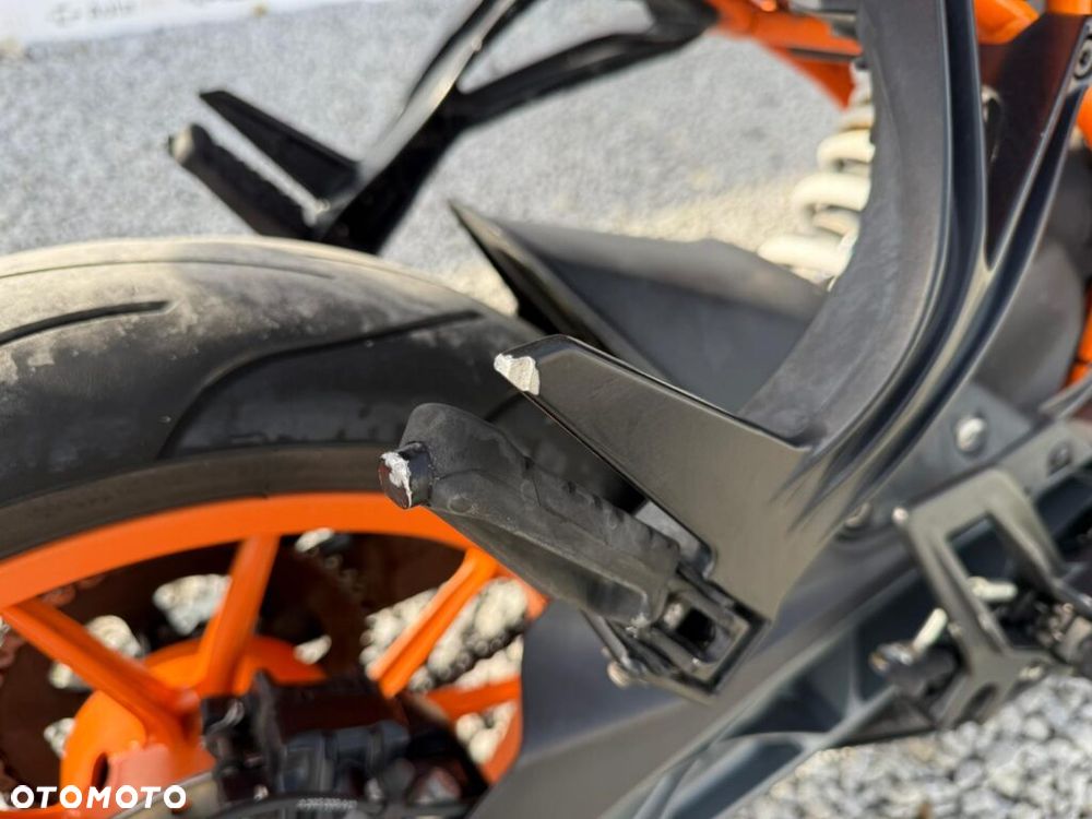 KTM RC 125 - 13