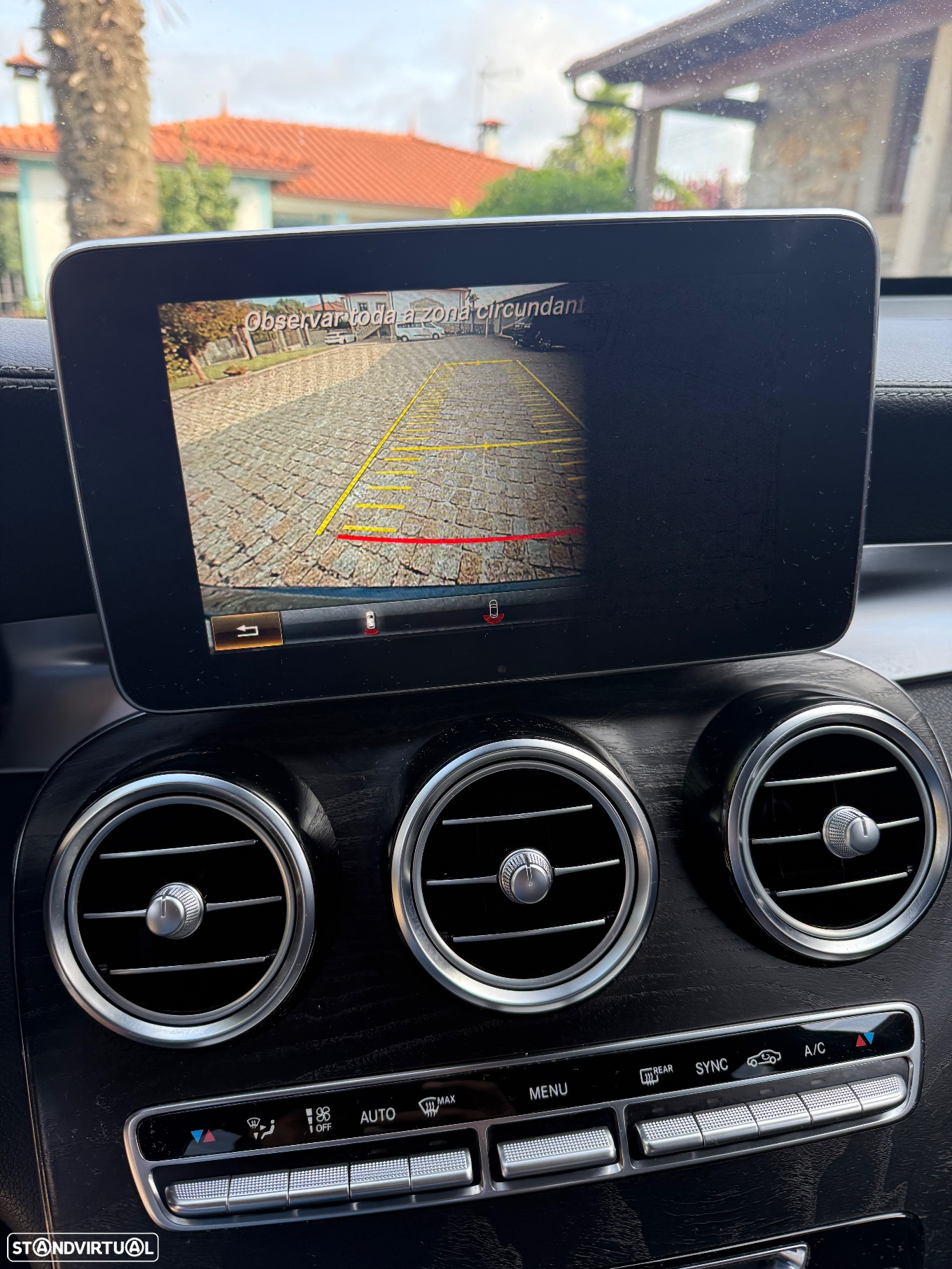 Mercedes-Benz GLC 220 d 4Matic 9G-TRONIC AMG Line - 11