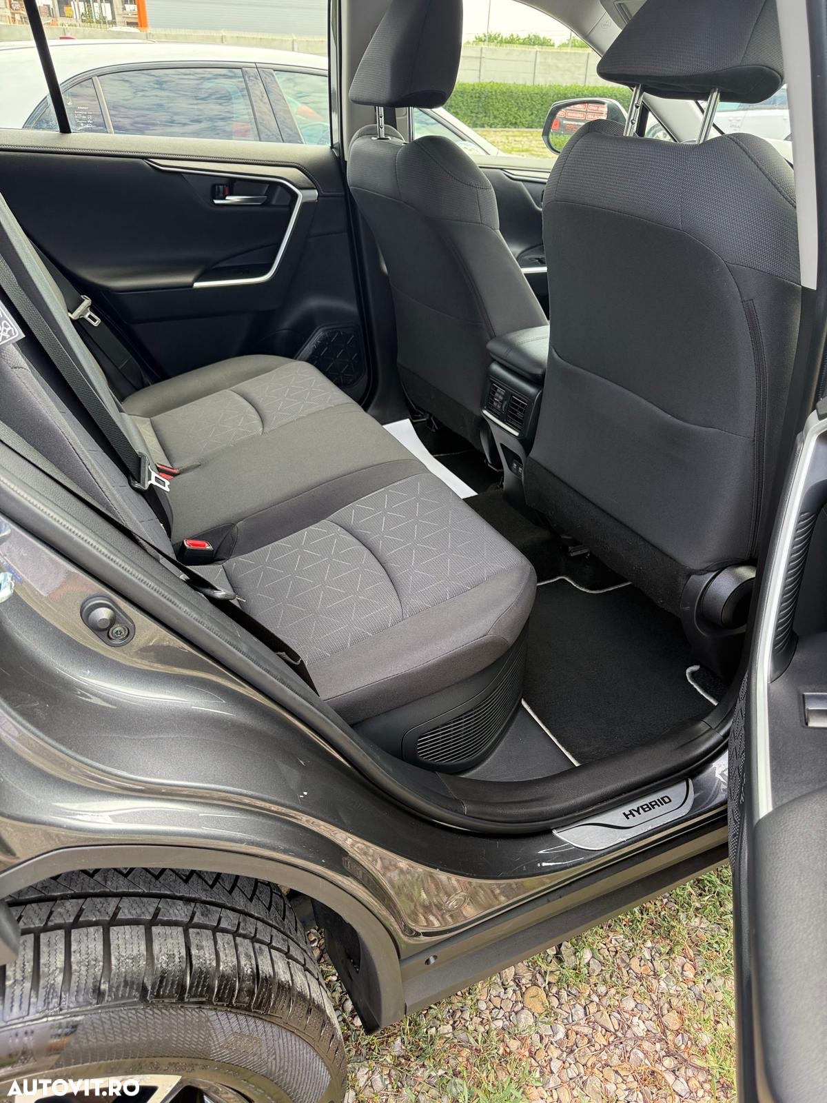 Toyota RAV4 2.5 4x2 Hybrid - 9