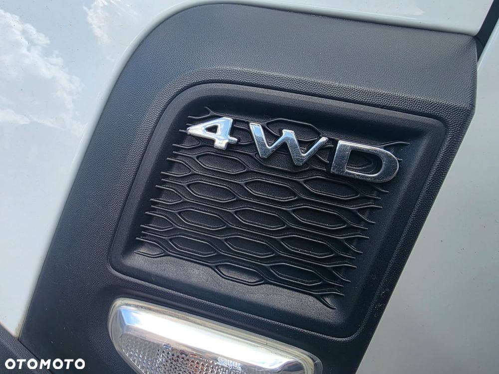 Dacia Duster 1.5 Blue dCi Comfort 4WD - 8