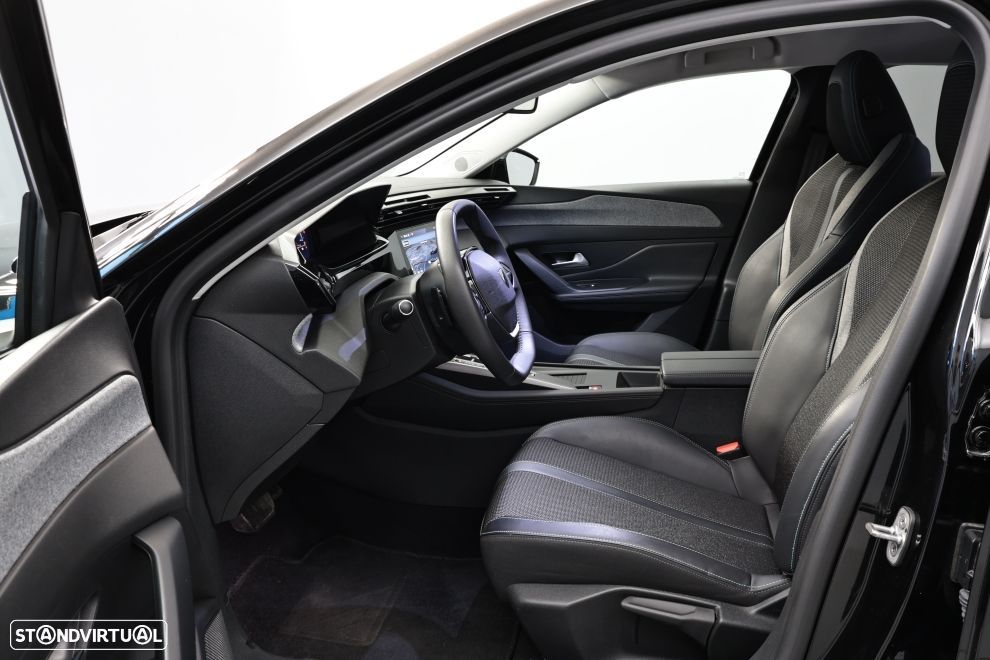 Peugeot 308 SW 1.2 PureTech Allure EAT8 - 24