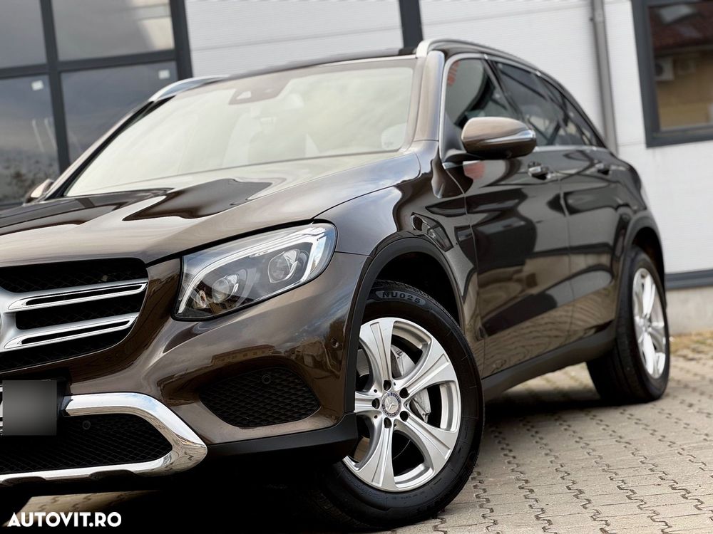 Mercedes-Benz GLC 220 d 4Matic 9G-TRONIC Exclusive - 37