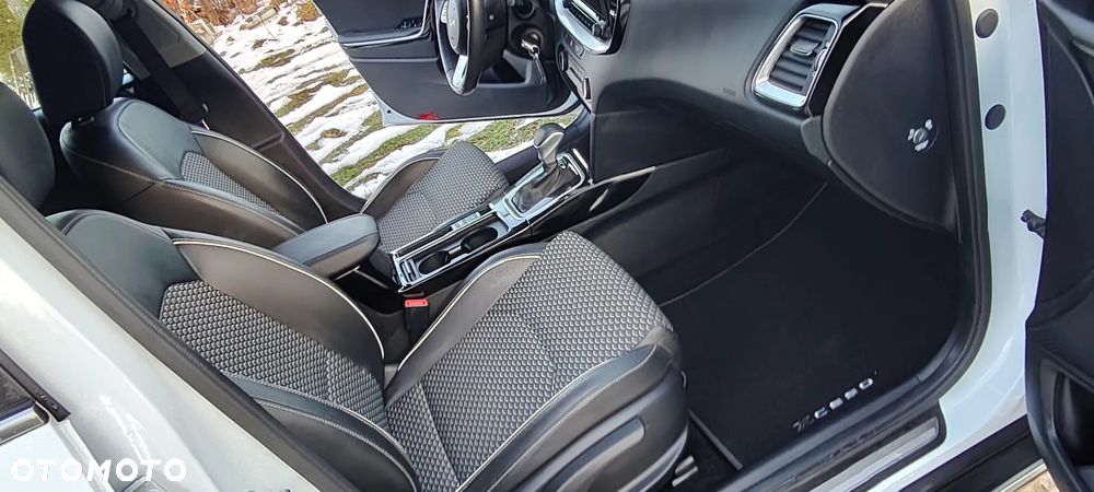 Kia XCeed 1.5 T-GDI OPF DCT7 XDITION - 13