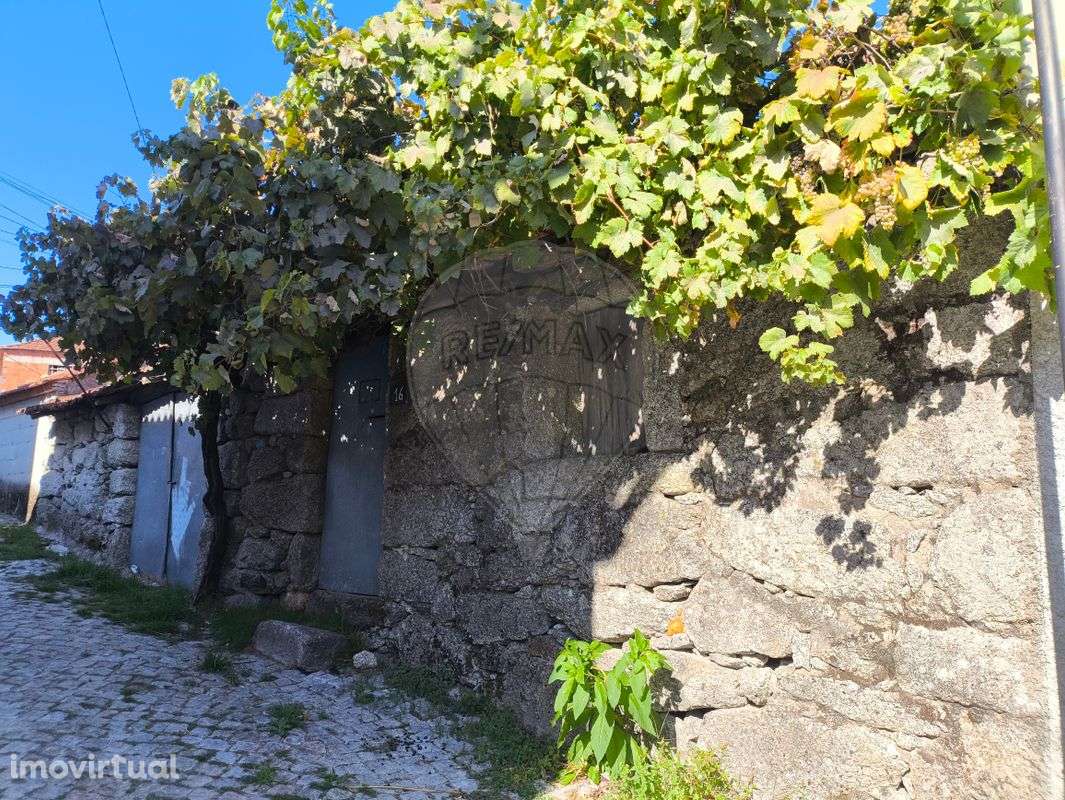 Moradia T1 para venda - Grande imagem: 3/9