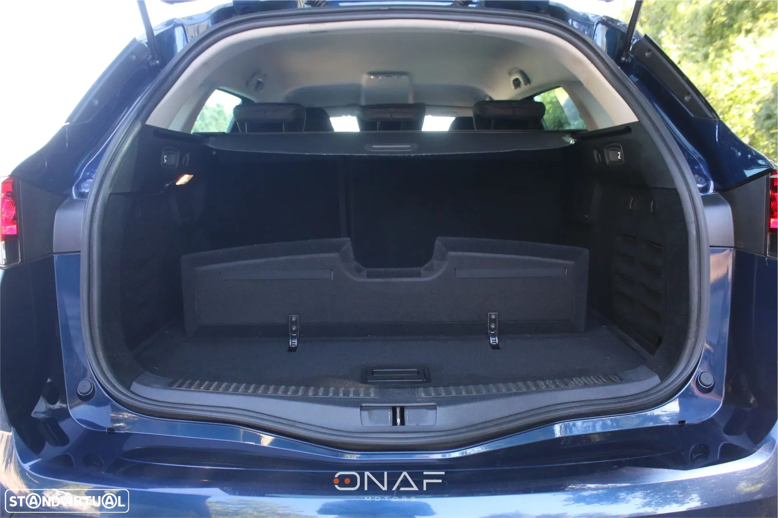 Renault Mégane Sport Tourer 1.5 Blue dCi Intens - 23