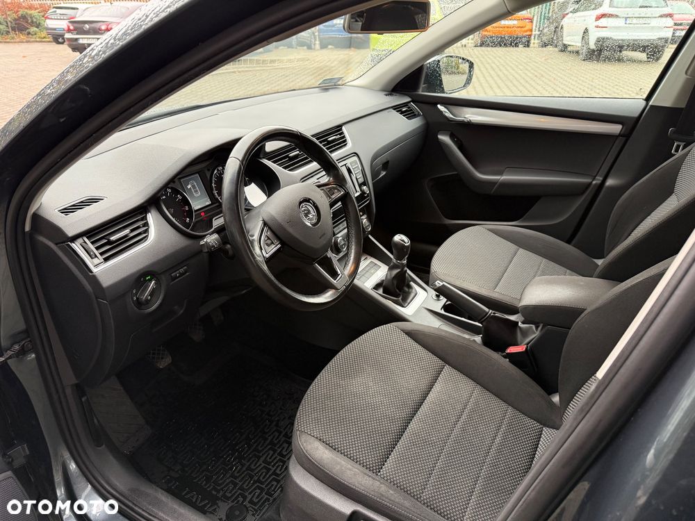 Skoda Octavia 1.2 TSI Ambition - 11