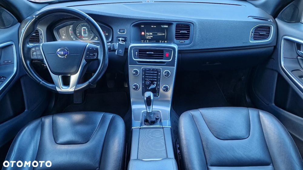 Volvo S60 D4 Summum - 25