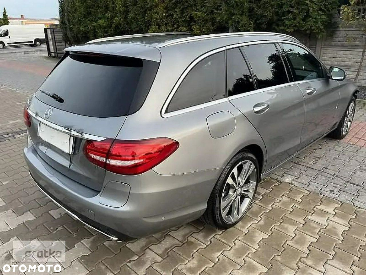 Mercedes-Benz Klasa C - 2