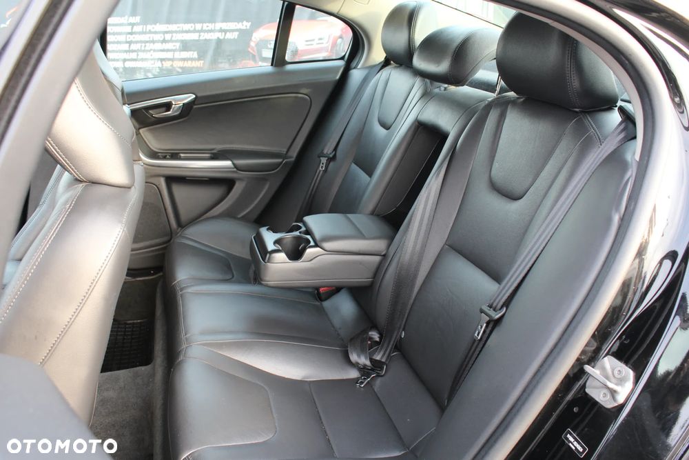 Volvo S60 T5 Geartronic Summum - 24