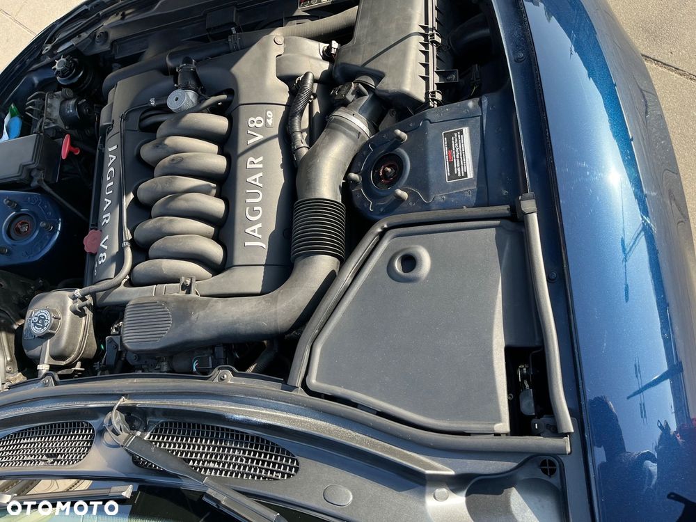 Jaguar XK8 4.0 - 29
