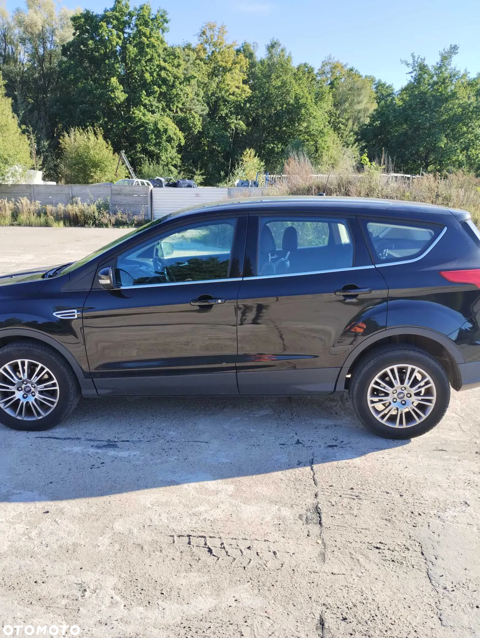 Ford Kuga 2.0 TDCi 4x4 Titanium - 3