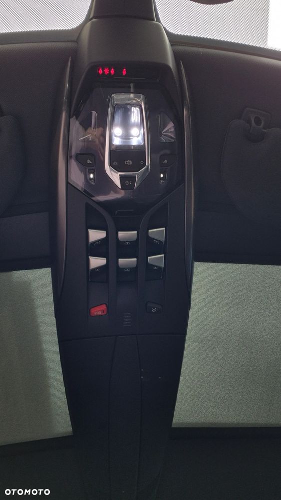 Citroën DS5 2.0 HDi Hybrid4 SportChic MCP - 11