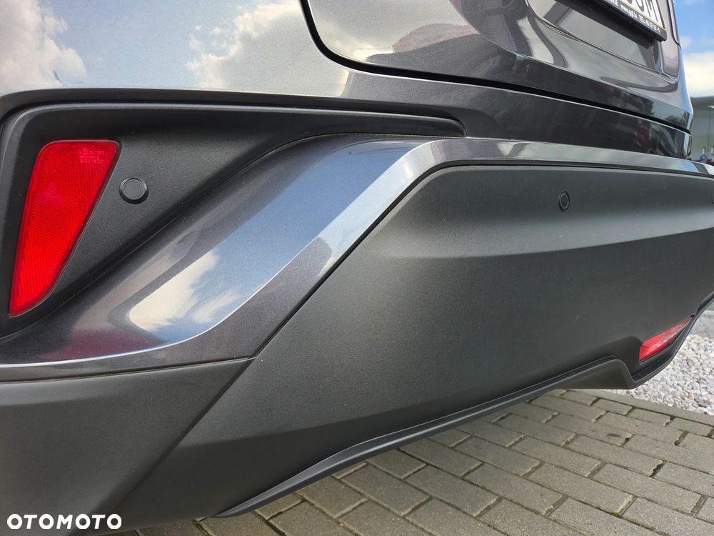 Toyota C-HR Flow - 10