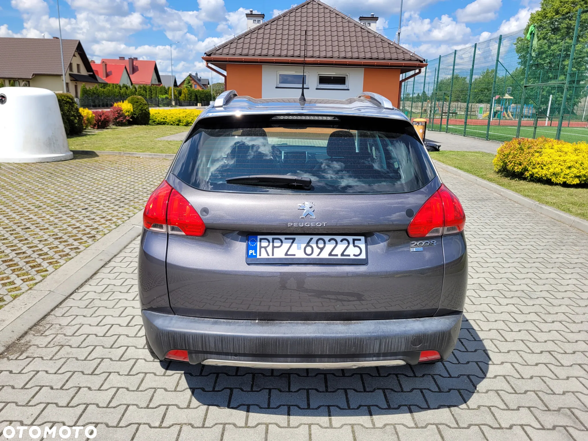 Peugeot 2008 1.6 e-HDi Active S&S - 4
