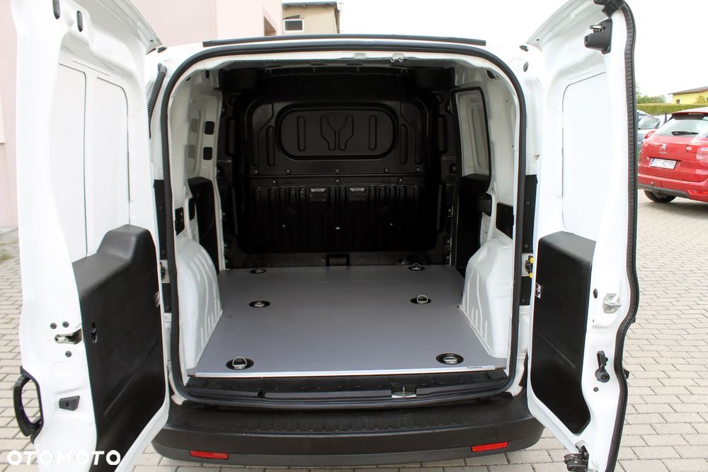 Fiat DOBLO KLIMA BEZWYPADKOWY 80 TYS KM - 11