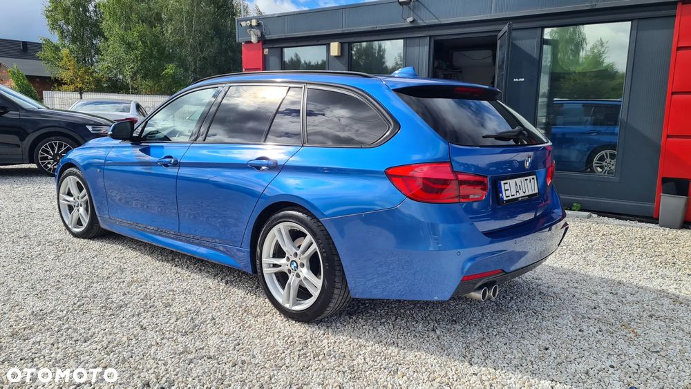 BMW Seria 3 320d M Sport - 10