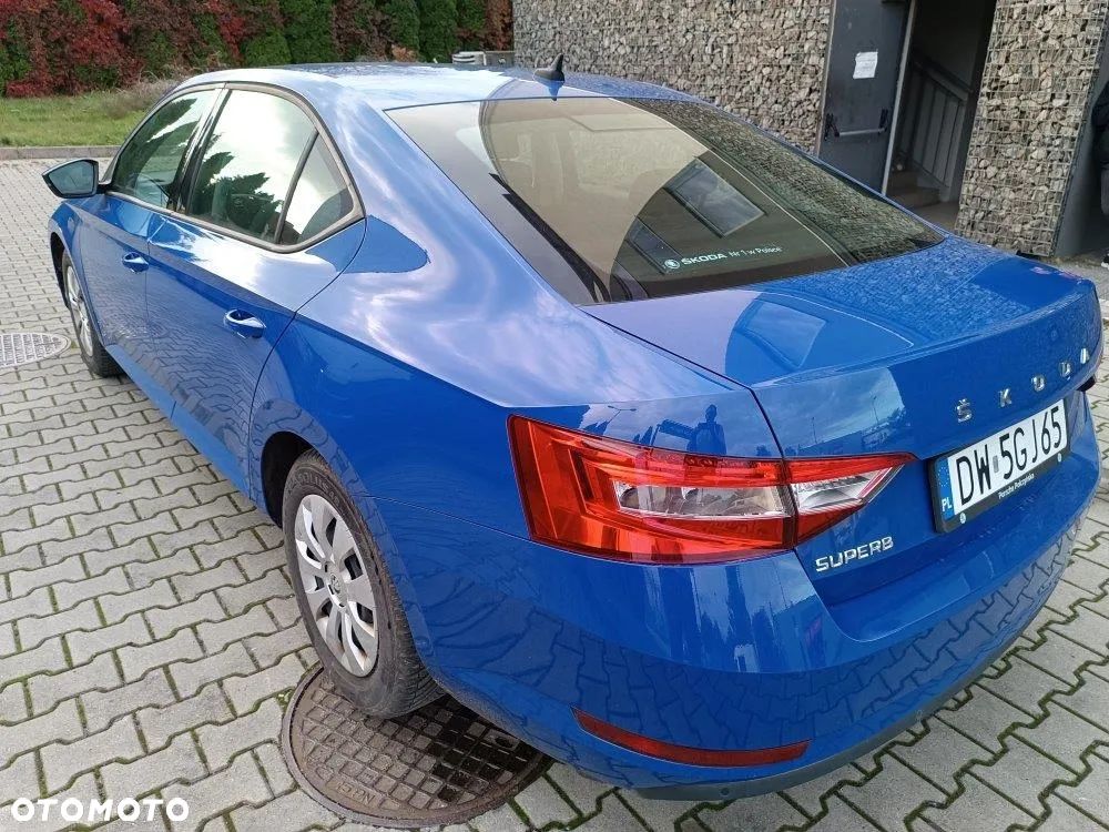 Skoda Superb 1.5 TSI ACT Active DSG - 2