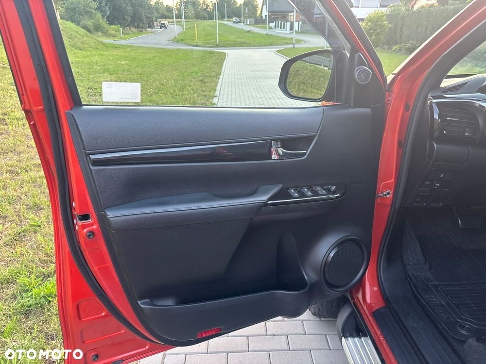 Toyota Hilux 2.4 D-4D Double Cab Dakar 4x4 - 15