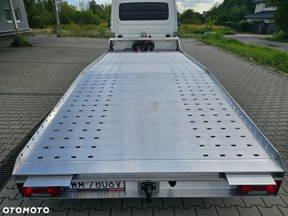 Iveco Daily - 24